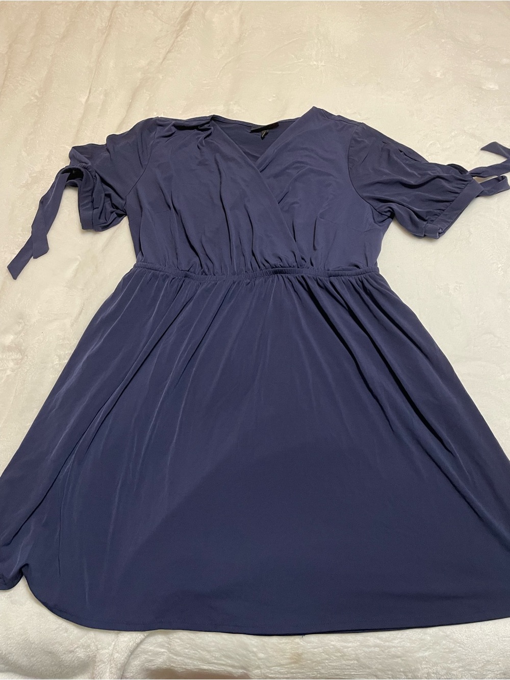 LANE BRYANT PURPLE WRAP-STYLE MIDI DRESS